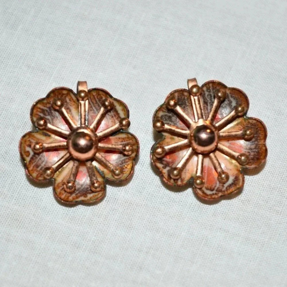 MATISSE RENOIR LEILANI Copper Enamel Flower - Picture 1 of 4